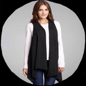 Alice + Olivia Cashmere Vest Alice + Olivia Cashmere Vest