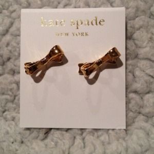 NWT Kate Spade gold bow earrings NWT Kate Spade gold bow earrings