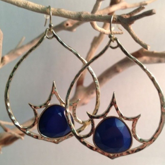 Jewelry - Keeping! Rose Gold Boho Earrings PM Editor's Pick Jewelry - Keeping! Rose Gold Boho Earrings PM Editor's Pick
