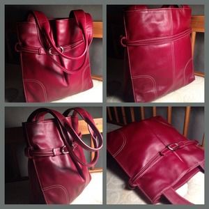 Kenneth Cole Handbags - NWOT Kenneth Cole Tote Kenneth Cole Handbags - NWOT Kenneth Cole Tote