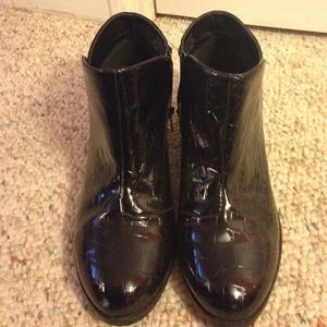 Shoes - Ankle Boots Shoes - Ankle Boots