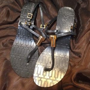 Tory Burch wedges 8 black gold Tory Burch wedges 8 black gold