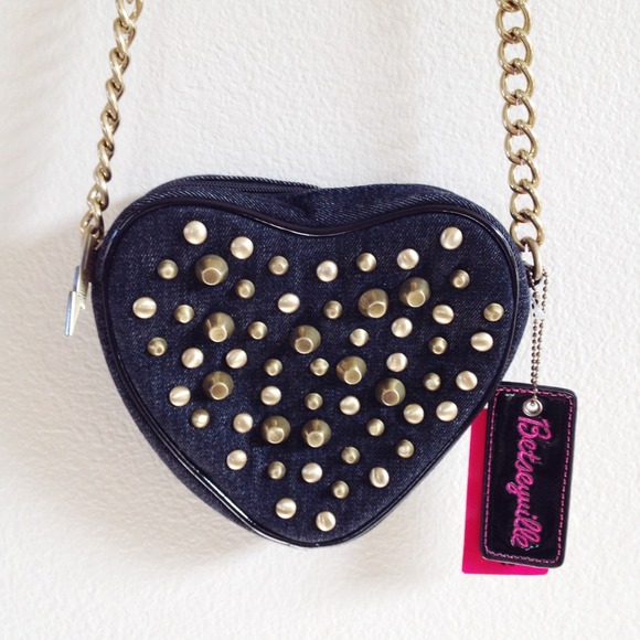 Betsey Johnson Handbags - NWT! Betsey Johnson crossbody 2 Betsey Johnson Handbags - NWT! Betsey Johnson crossbody 2