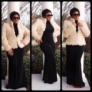 NEWVintage Hollywood Glam Fur Coat NEWVintage Hollywood Glam Fur Coat