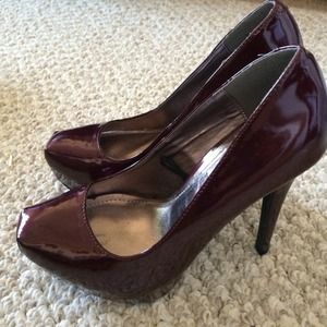 Burgundy Steve Madden heels Burgundy Steve Madden heels