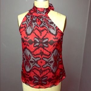 Top grey & red Top grey & red
