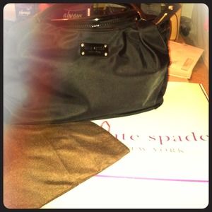 100% authentic Kate Spade Stevie Bag 100% authentic Kate Spade Stevie Bag