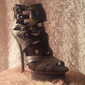 L.A.M.B. gladiator heel : NWOT L.A.M.B. gladiator heel : NWOT