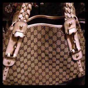 Auth Gucci handbag Auth Gucci handbag