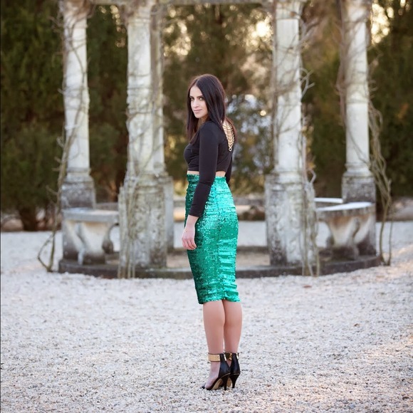 ASOS Dresses & Skirts - ASOS green pencil sequins skirt 6 2 ASOS Dresses & Skirts - ASOS green pencil sequins skirt 6 2
