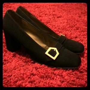 YSL YVES SAINT LAUREN BLACK SATIN HIGH HEEL SHOES YSL YVES SAINT LAUREN BLACK SATIN HIGH HEEL SHOES
