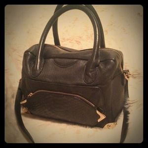 Be & D Handbags - B&D New York Handbag Be & D Handbags - B&D New York Handbag