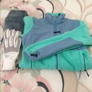North Face Outerwear - North face Denali jacket NWOT. North Face Outerwear - North face Denali jacket NWOT.