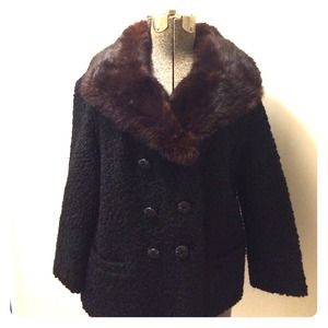 REDUCED! 60s Black Boucle Wool Jacket w/Fur Collar REDUCED! 60s Black Boucle Wool Jacket w/Fur Collar