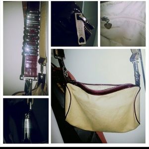 MOSCHINO adjustable strap purse MOSCHINO adjustable strap purse