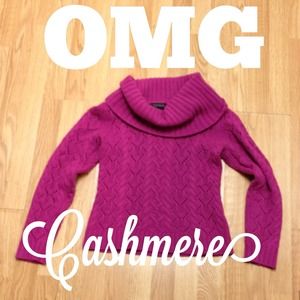 HP Cashmere magenta cowl neck sweater HP Cashmere magenta cowl neck sweater