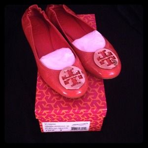 *Authentic * Tory Burch Reva Flats ! *Authentic * Tory Burch Reva Flats !