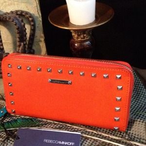 ο
° NWT Rebecca Minkoff Studded Luma Zip Wallet ο
° NWT Rebecca Minkoff Studded Luma Zip Wallet