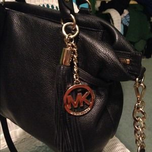 Michael Kors Crossbody! Michael Kors Crossbody!