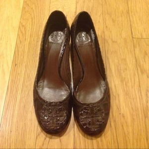 SALE! Brown Tory Burch pumps size 8 mint condition SALE! Brown Tory Burch pumps size 8 mint condition