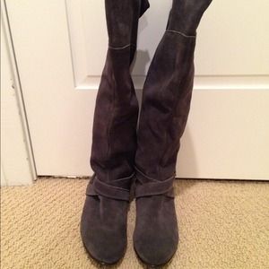 Grey Suede Tall Chinese Laundry Boots Grey Suede Tall Chinese Laundry Boots