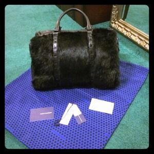 Black Rebecca Minkoff Riley bag *fur & leather* Black Rebecca Minkoff Riley bag *fur & leather*