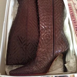 Anne Klein basket weave leather boots Anne Klein basket weave leather boots