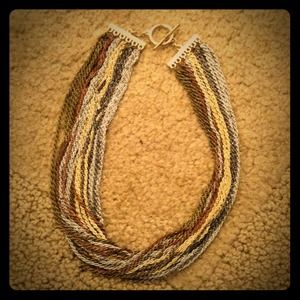 Beautiful multicolor short chain necklace! Beautiful multicolor short chain necklace!