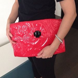  HP Kate Spade Red Patent Clutch HP Kate Spade Red Patent Clutch