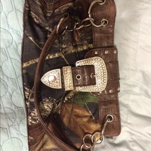 Licensed Mossy Oak Purse Licensed Mossy Oak Purse