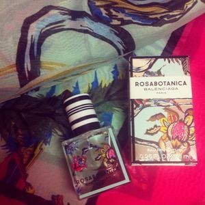 Balenciaga Rosabotanica Perfume and Scarf Balenciaga Rosabotanica Perfume and Scarf