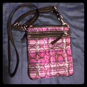 Authentic coach poppy collection crossbody Authentic coach poppy collection crossbody