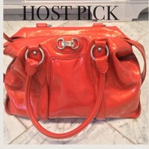 Host Pick 3/16 Michael Kors handbag Host Pick 3/16 Michael Kors handbag