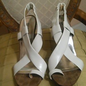 Shoes Shoes