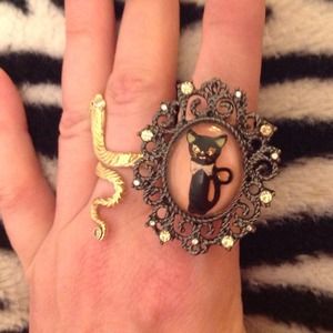 Authentic Betsey Johnson Cat Ring size 7 Authentic Betsey Johnson Cat Ring size 7