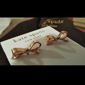 KATE SPADE Rose Gold Skinny Mini Bow Earrings KATE SPADE Rose Gold Skinny Mini Bow Earrings