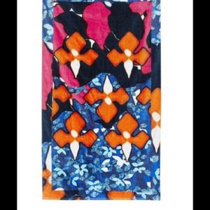 Peter Pilotto for Target Red Iris Beach Towel Peter Pilotto for Target Red Iris Beach Towel