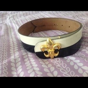 Moschino belt! 42 Moschino belt! 42