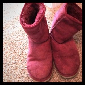 Classic Short Ugg Boots Classic Short Ugg Boots