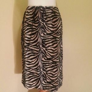 ⚡Flash Sale⚡ Betsey Johnson Animal Print Skirt ⚡Flash Sale⚡ Betsey Johnson Animal Print Skirt