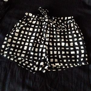 Black & white dress shorts Black & white dress shorts