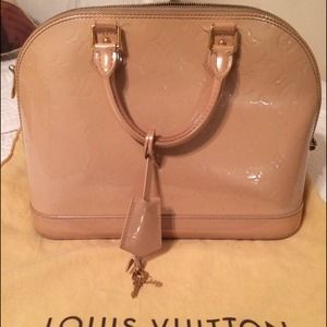 Light Pink Limited Edition Alma LV Bag Light Pink Limited Edition Alma LV Bag