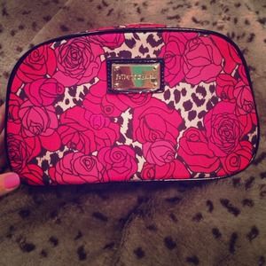 BETSEY JOHNSON Cosmetic Bag. NWOT BETSEY JOHNSON Cosmetic Bag. NWOT