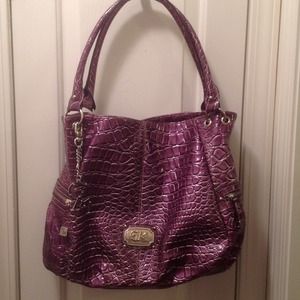 Gia Milani Handbags - *REDUCED* Gia Milani Handbag Gia Milani Handbags - *REDUCED* Gia Milani Handbag