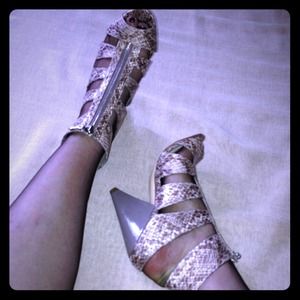 Christian Siriano Shoes - {Christian Siriano Snake Booties} Christian Siriano Shoes - {Christian Siriano Snake Booties}