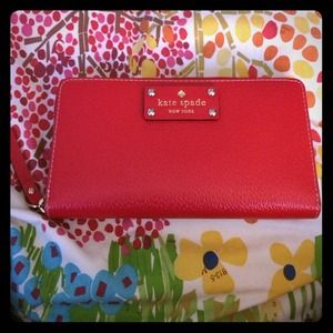 Host Pick NWT Kate Spade Red Leather Wallet Host Pick NWT Kate Spade Red Leather Wallet