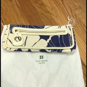 Authentic Kate Spade Clutch Authentic Kate Spade Clutch