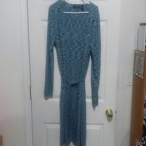Hillard and Hanson Sweaters - Super soft long sweater in pretty colors with belt Hillard and Hanson Sweaters - Super soft long sweater in pretty colors with belt