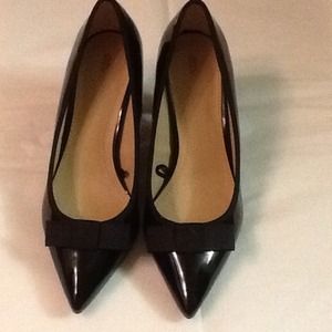 Zara Black Shoe with Bow size 6.5 Zara Black Shoe with Bow size 6.5
