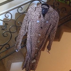 Rachel Zoe Leopard Rain Jacket/Trench Coat Rachel Zoe Leopard Rain Jacket/Trench Coat